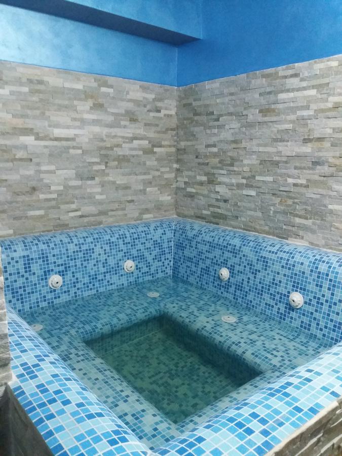 Pensiunea Broscuta ホレズ エクステリア 写真